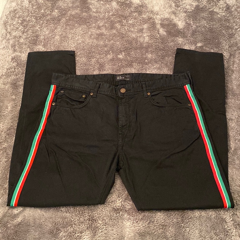 Zara Men’s Slim Stripped Black Chinos